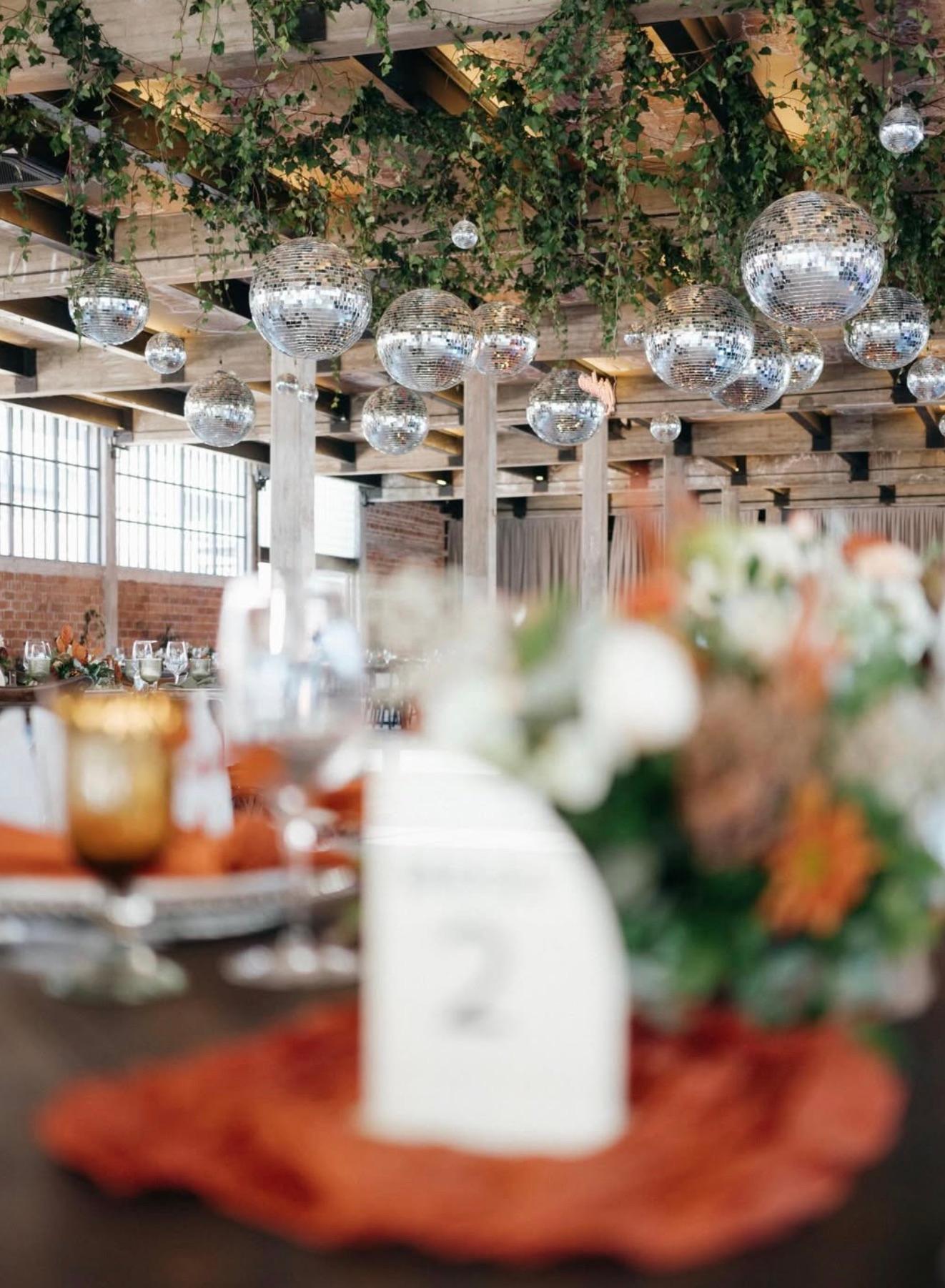 ChezNu | Regalos en la contratación del servicio de flores para boda