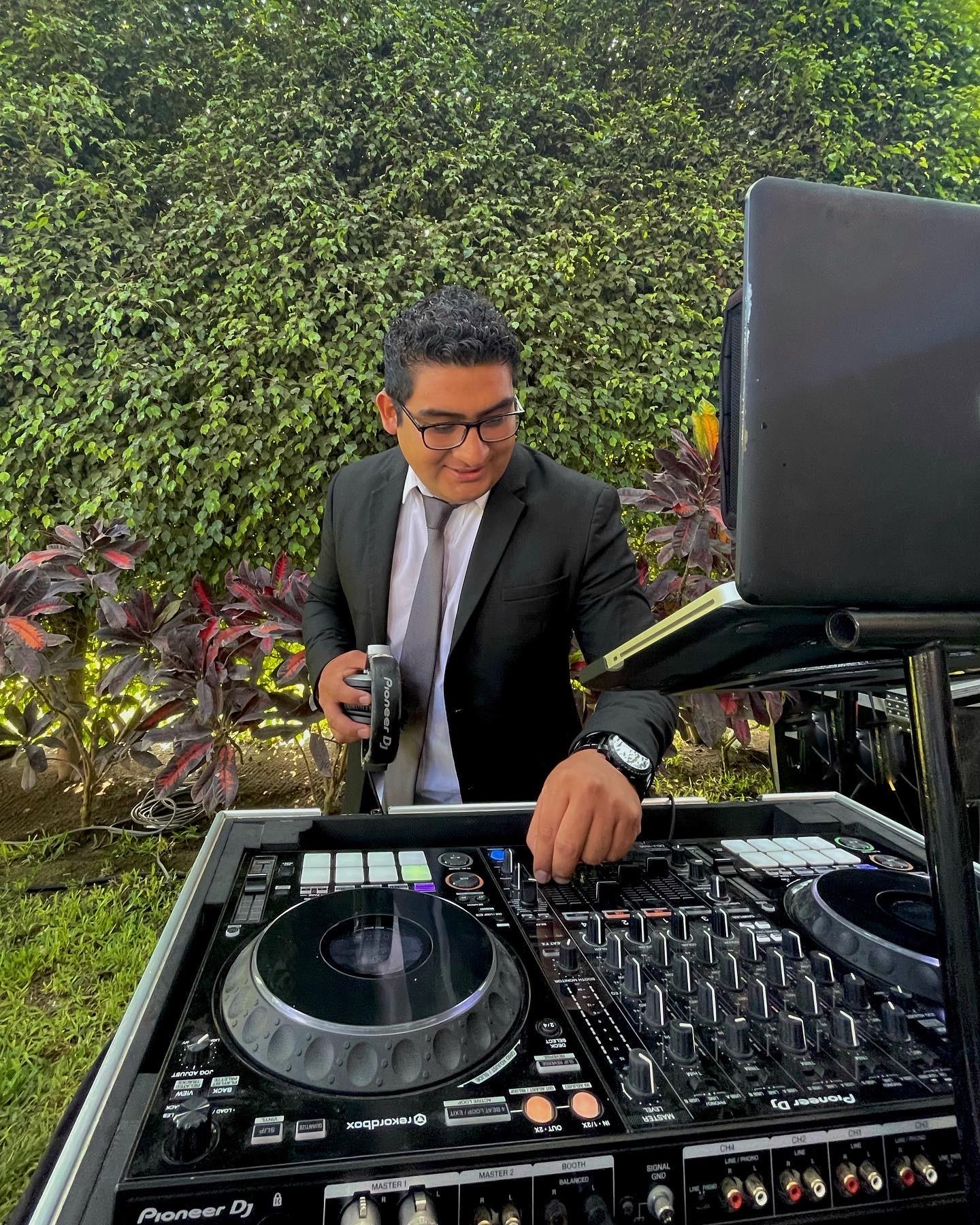 Dj Luis Mora – foto 3