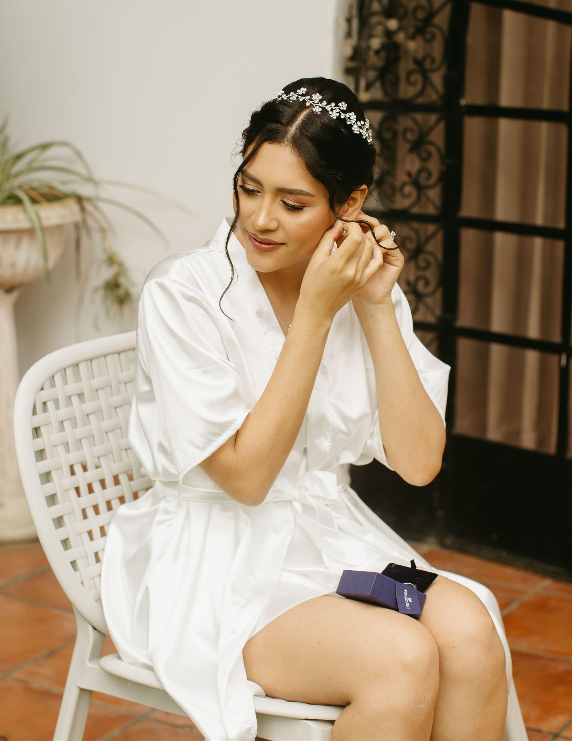 Aly Rivera Makeup